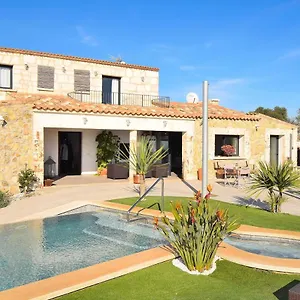 3* Hotel Es Raco De Maria